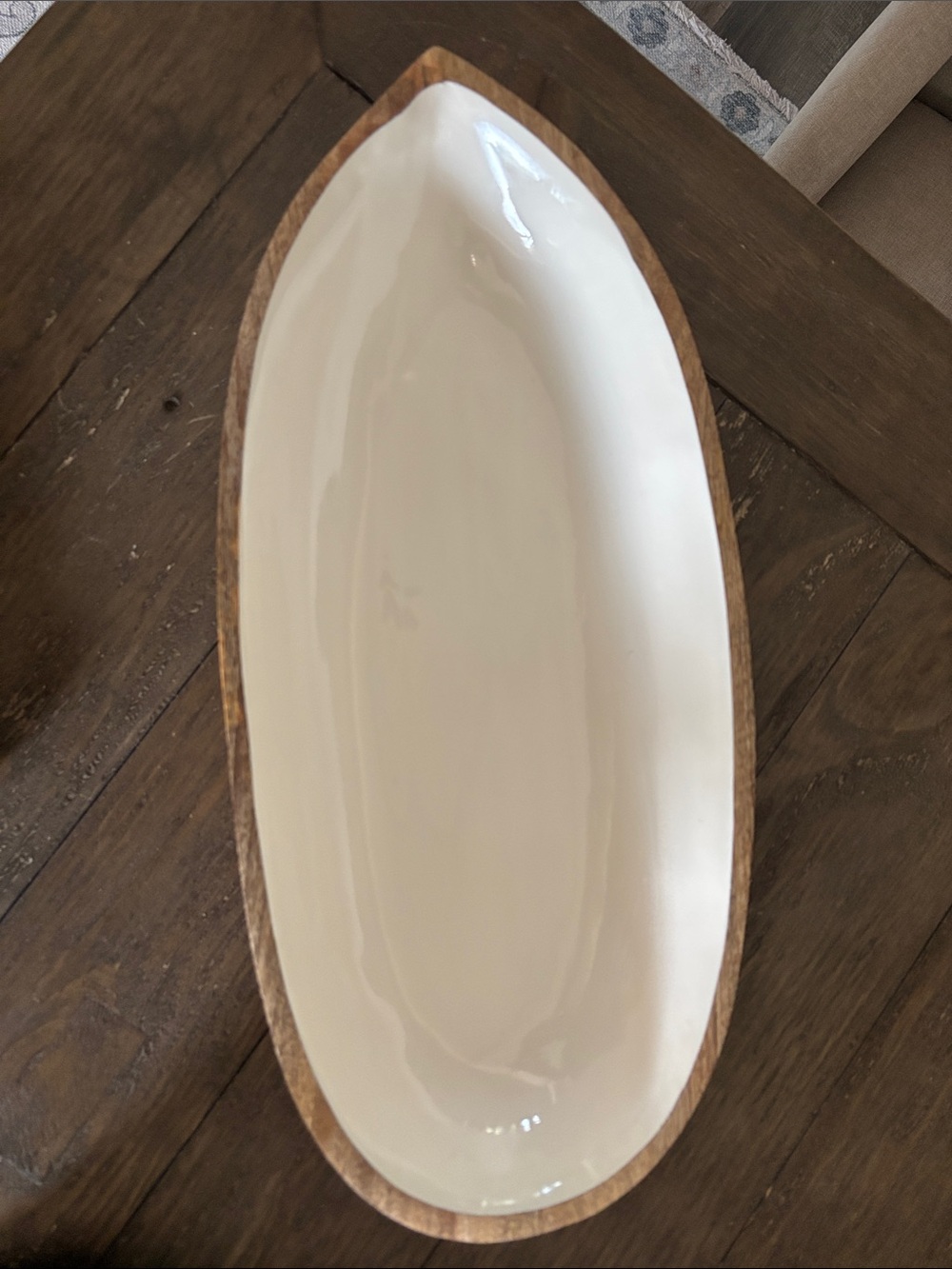 Be Home Madras Oval Large Dish Mango Wood with food safe enamel coating 18x8x2